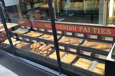 Oli's bakery photo 3